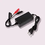 12V Battery Charger With Full Charge Indicator